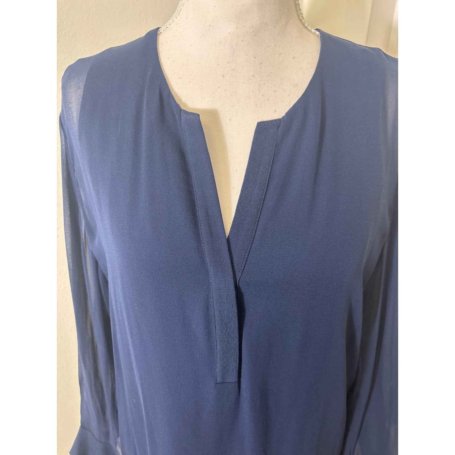 Vince Navy Blue Long Sleeve V-Neck Knee Length Dress Sz 10