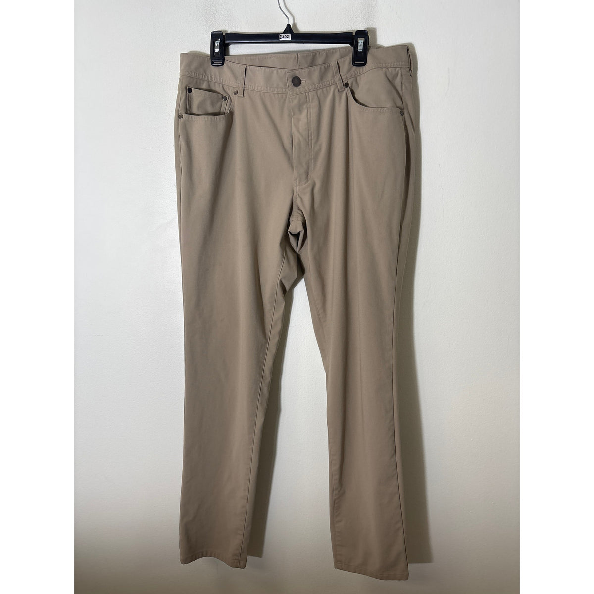 Men's Mobley and Sons Khaki Commuter Pants Sz 34 with 33.5 Inseam