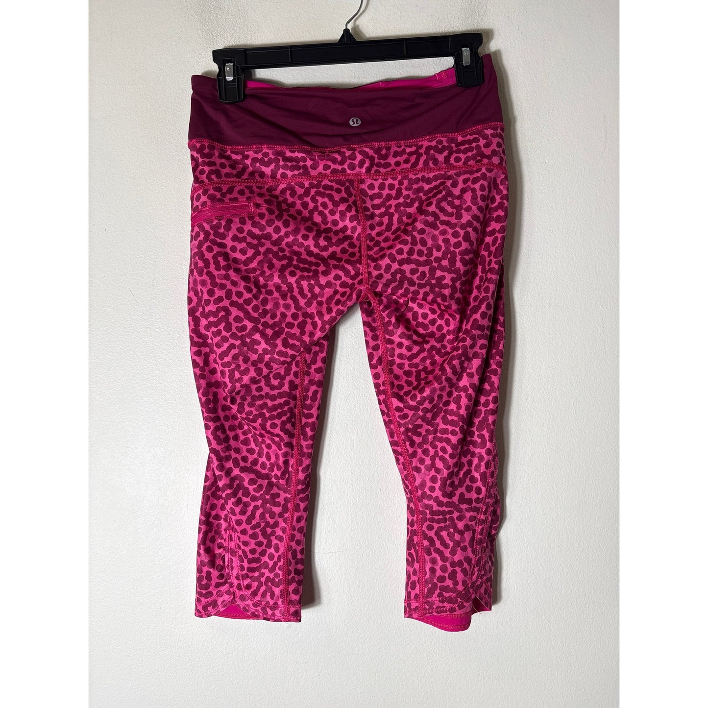 Lululemon Pink Dot Leggings Sz 6