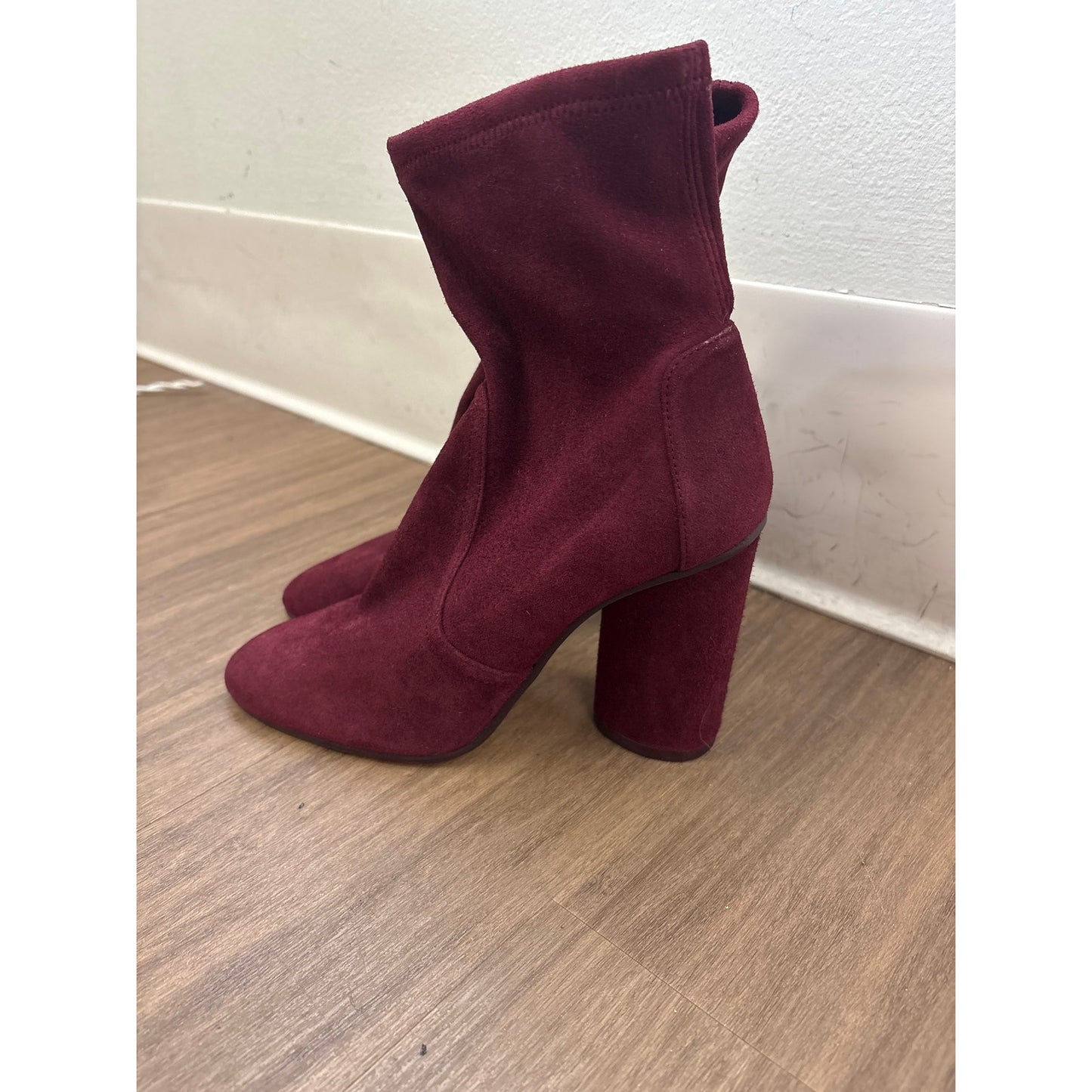Stuart Weitzman Maroon Suede High Heel Bootie Sz 6