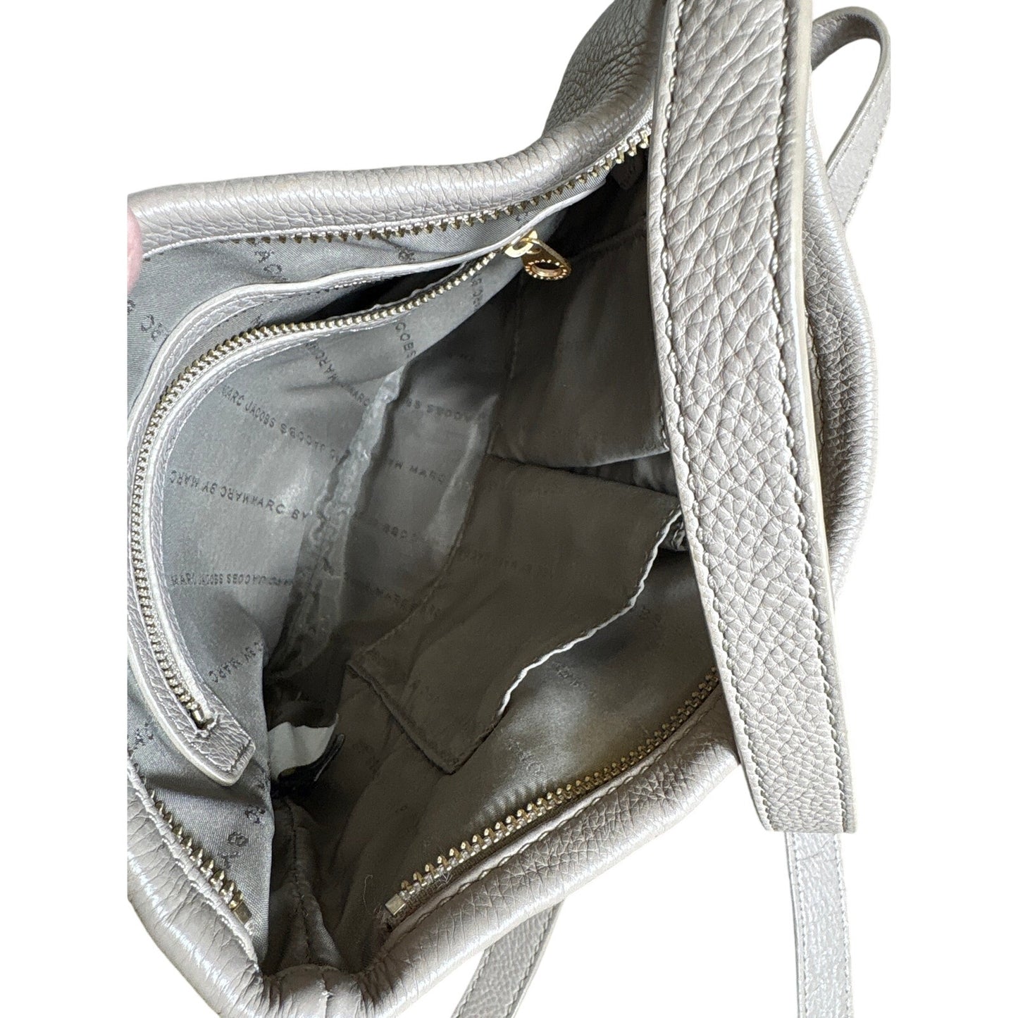 Marc Jacobs Taupe Leather Crossbody Bag Sz 9.5x10"