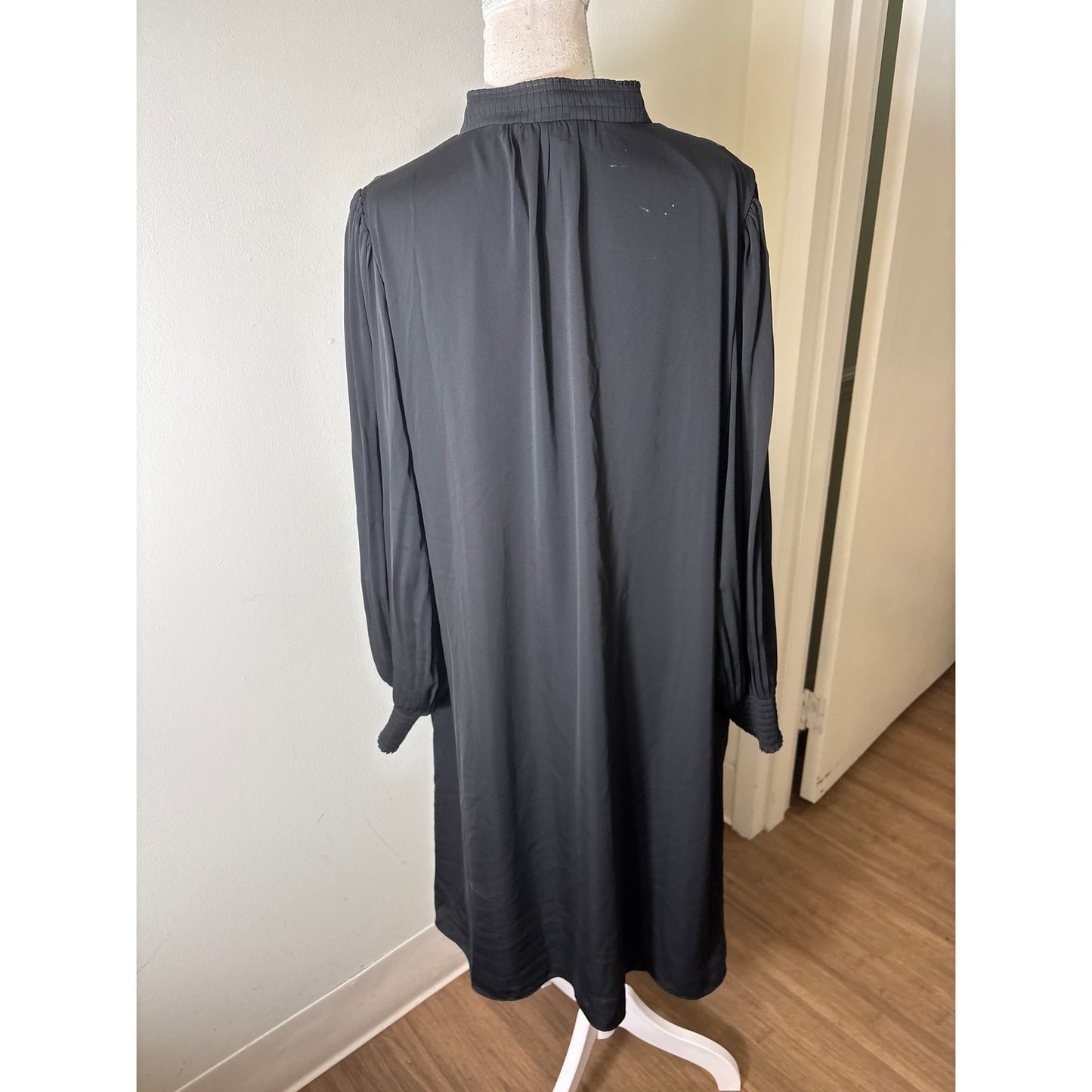 NWT Current Air Black Slinky Long Sleeve Midi Dress Sz L