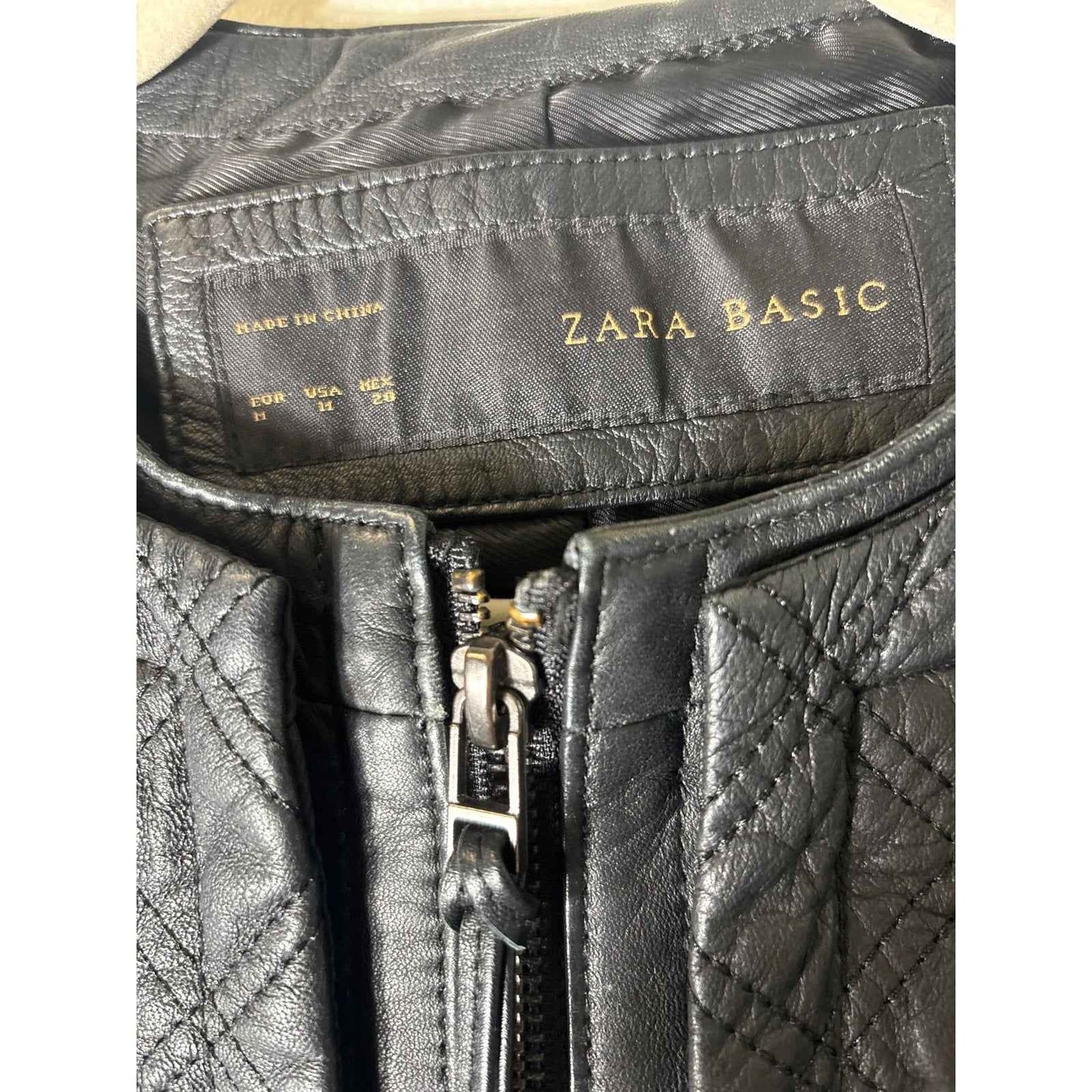 Zara Basics Black Quilted Leather Long Sleeve Cropped JAcket Sz M