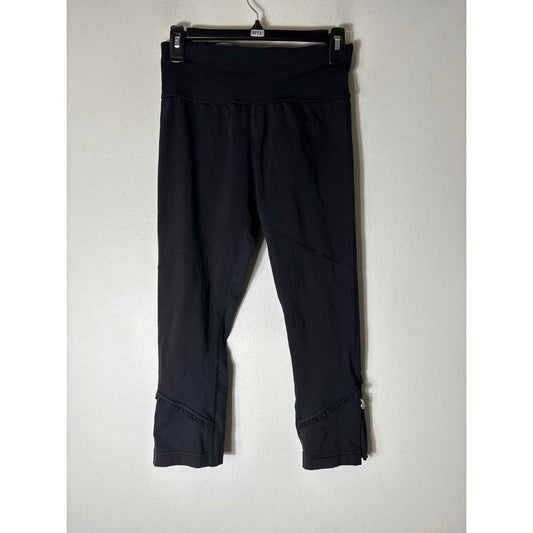 Lululemon Black With Ankle Zipper Detail Sz 6