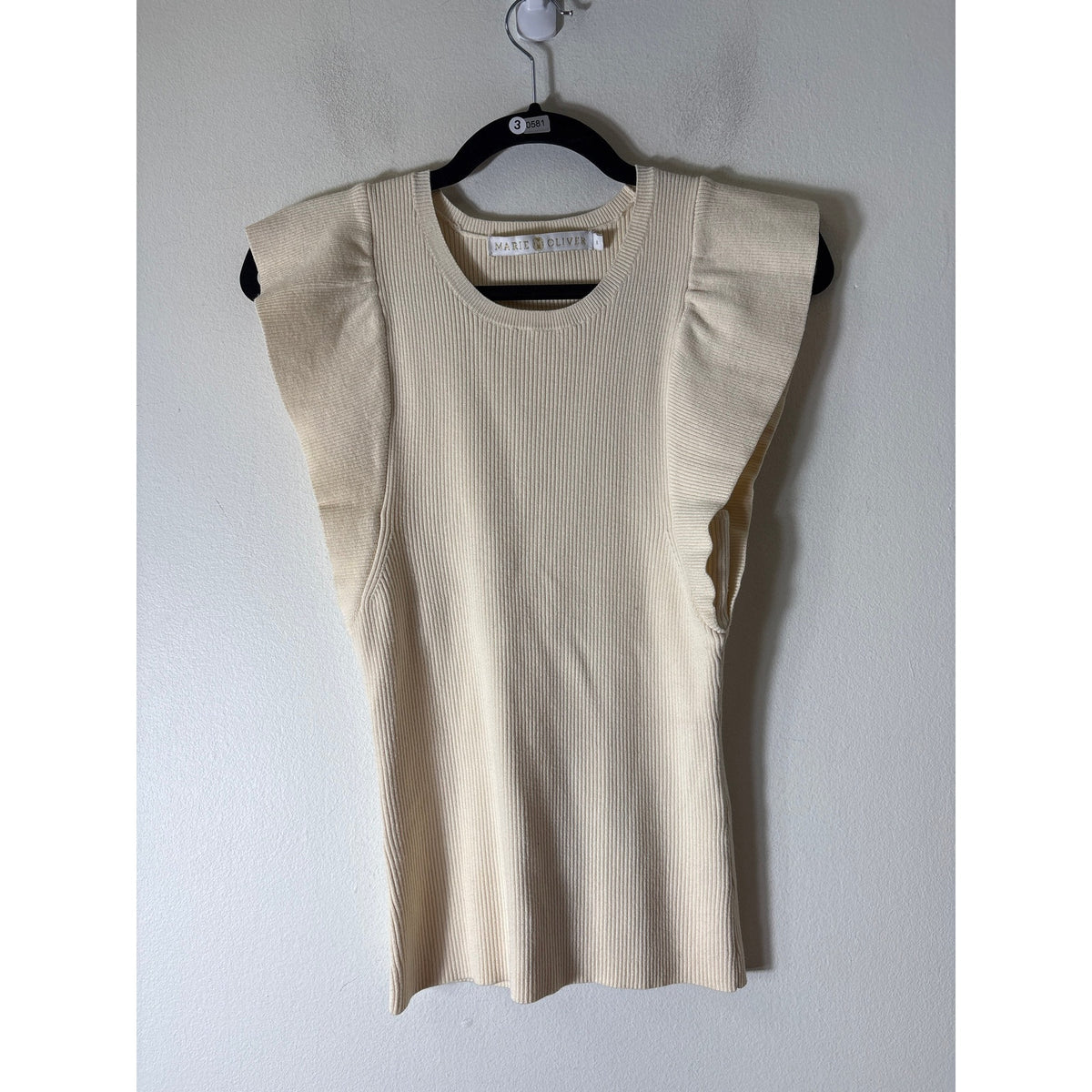Marie Oliver Cream Flutter Sleeve Ripped Top Sz S