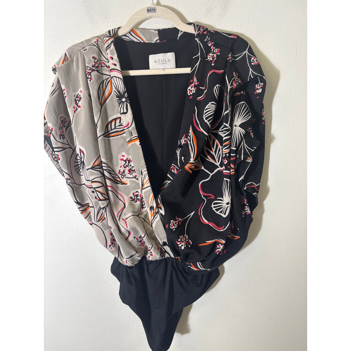 Azulu Tan and Black Floral Body suit Top Sz S