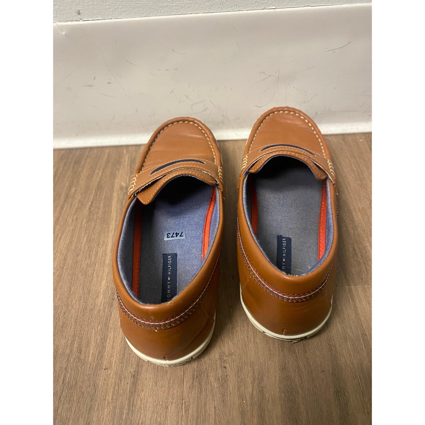 Tommy Hilfiger Brown Leather Loafers Sz 7