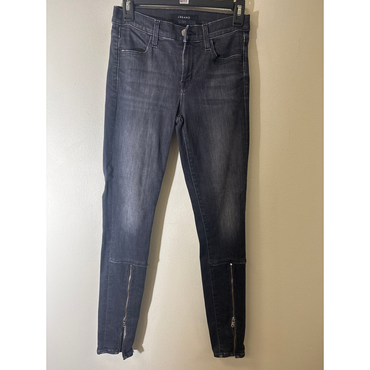 J. Brand Black Demin Mid Rise Super Skinny Jean Sz 26