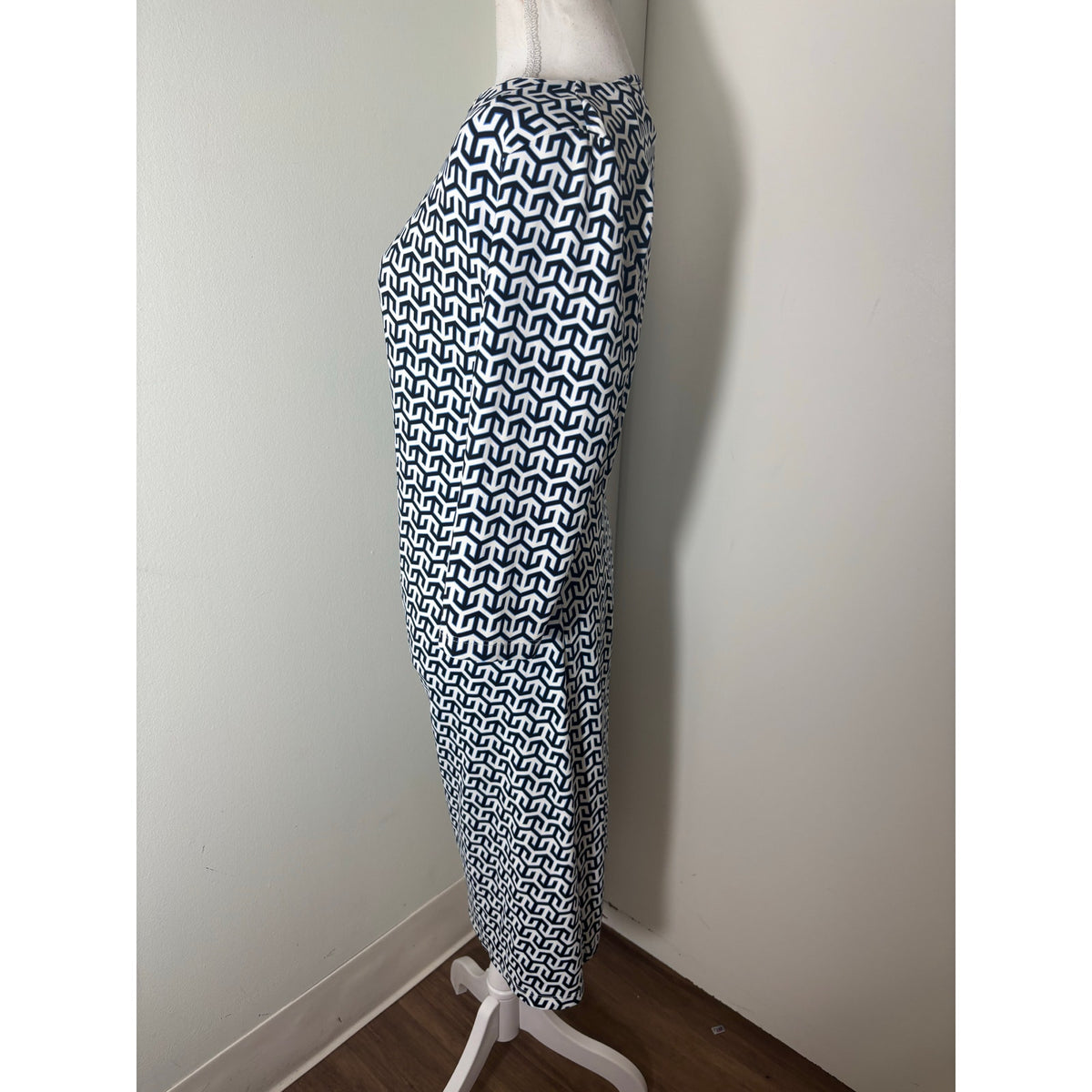 J. McLaughlin Black White Print 3/4 Sleeve Ruched Midi Dress Sz M