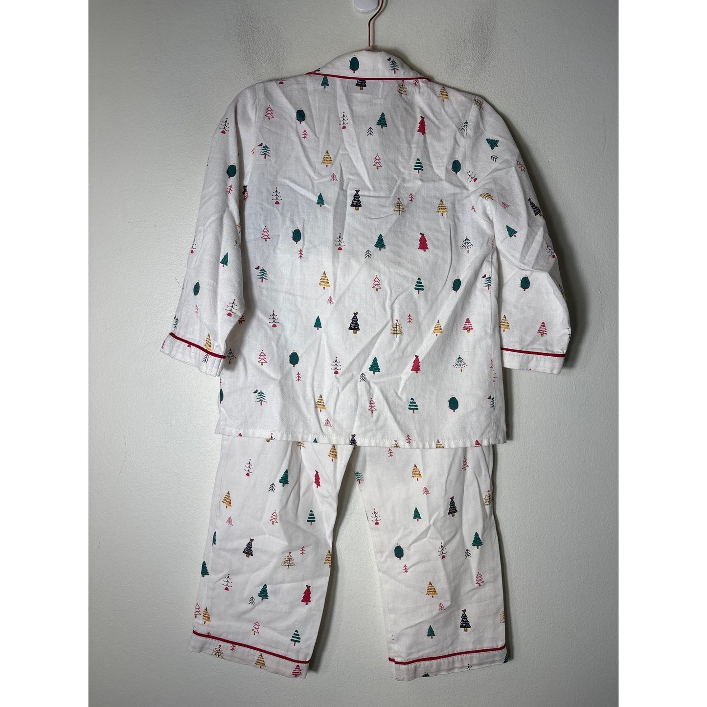 Boy's Petite Plume White Christmas Themed PJ Set Sz 5