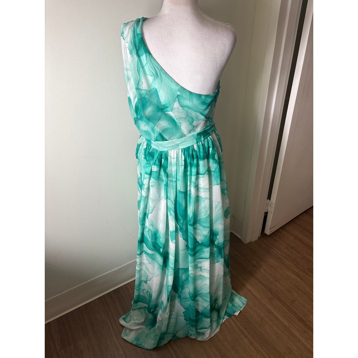 NWT Donna Karen Green Watercolor One Shoulder Floor Length Gown Sz 10