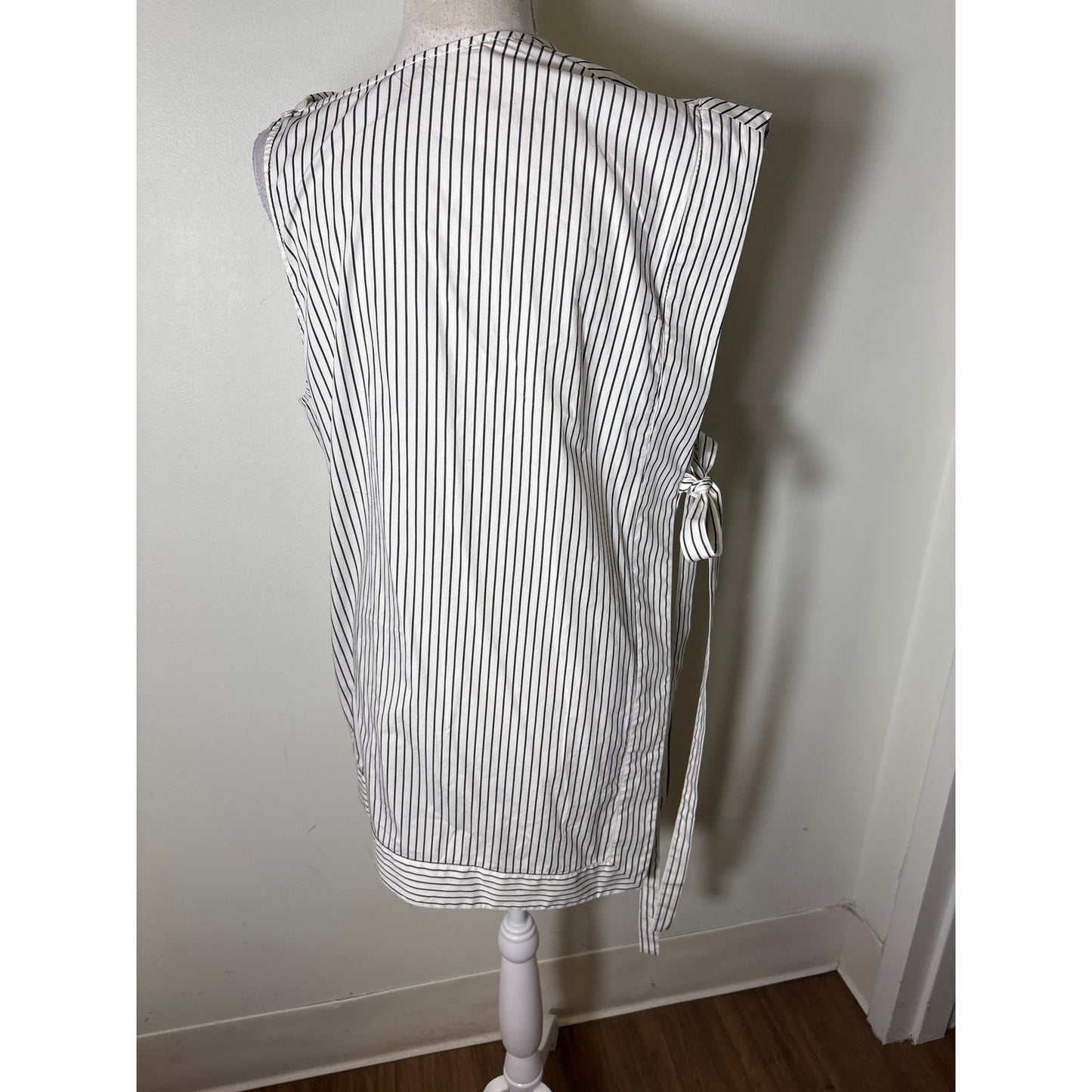 STAUD Off White Dark Gray Stripe Sleevless Open Sided Cotton Top Sz L
