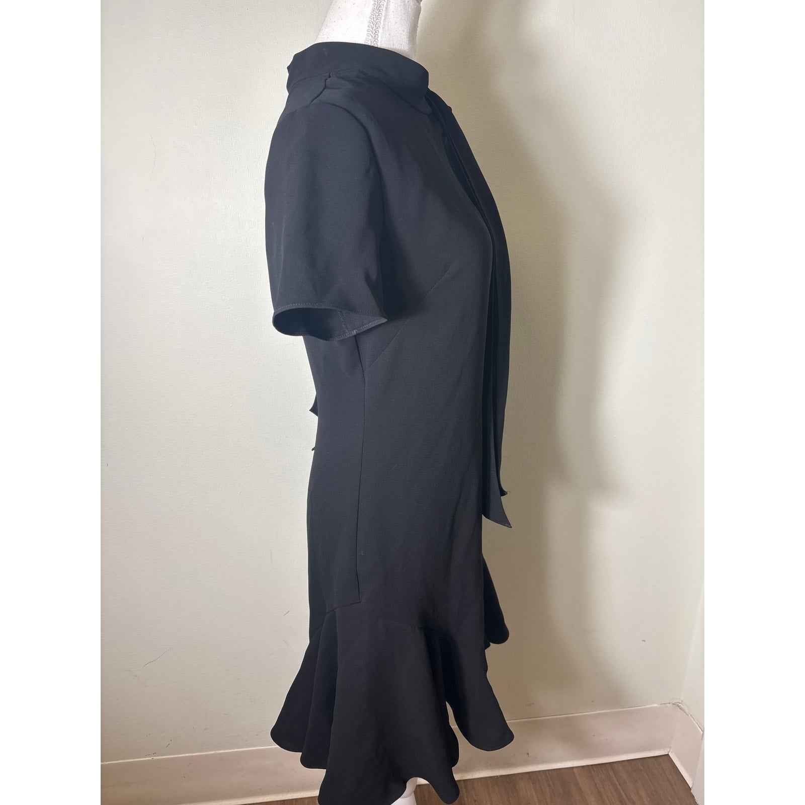 Shoshanna Black Short Sleeve Knee Length Dress Sz 4