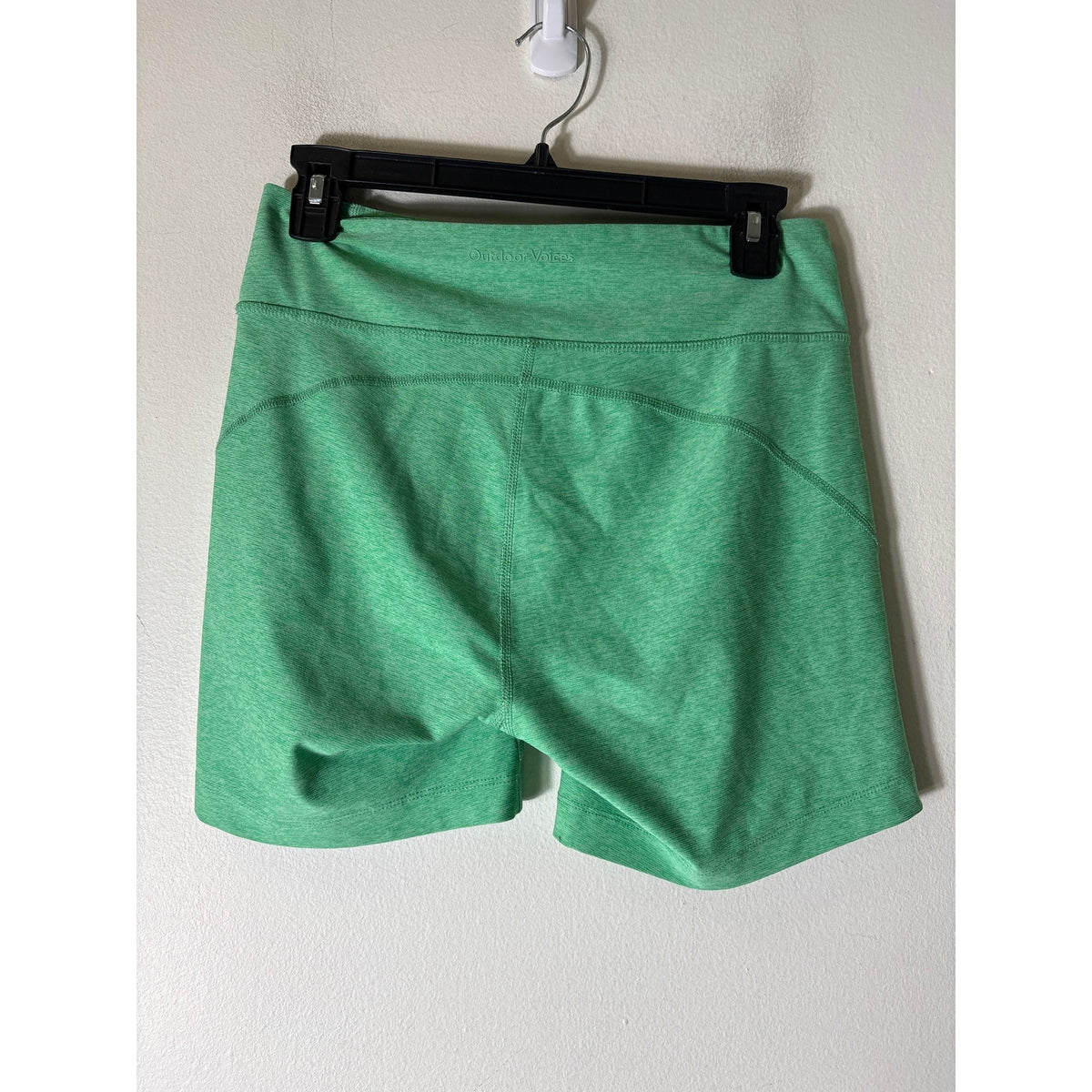 Outdoor Voices Green Biking Shorts Sz M
