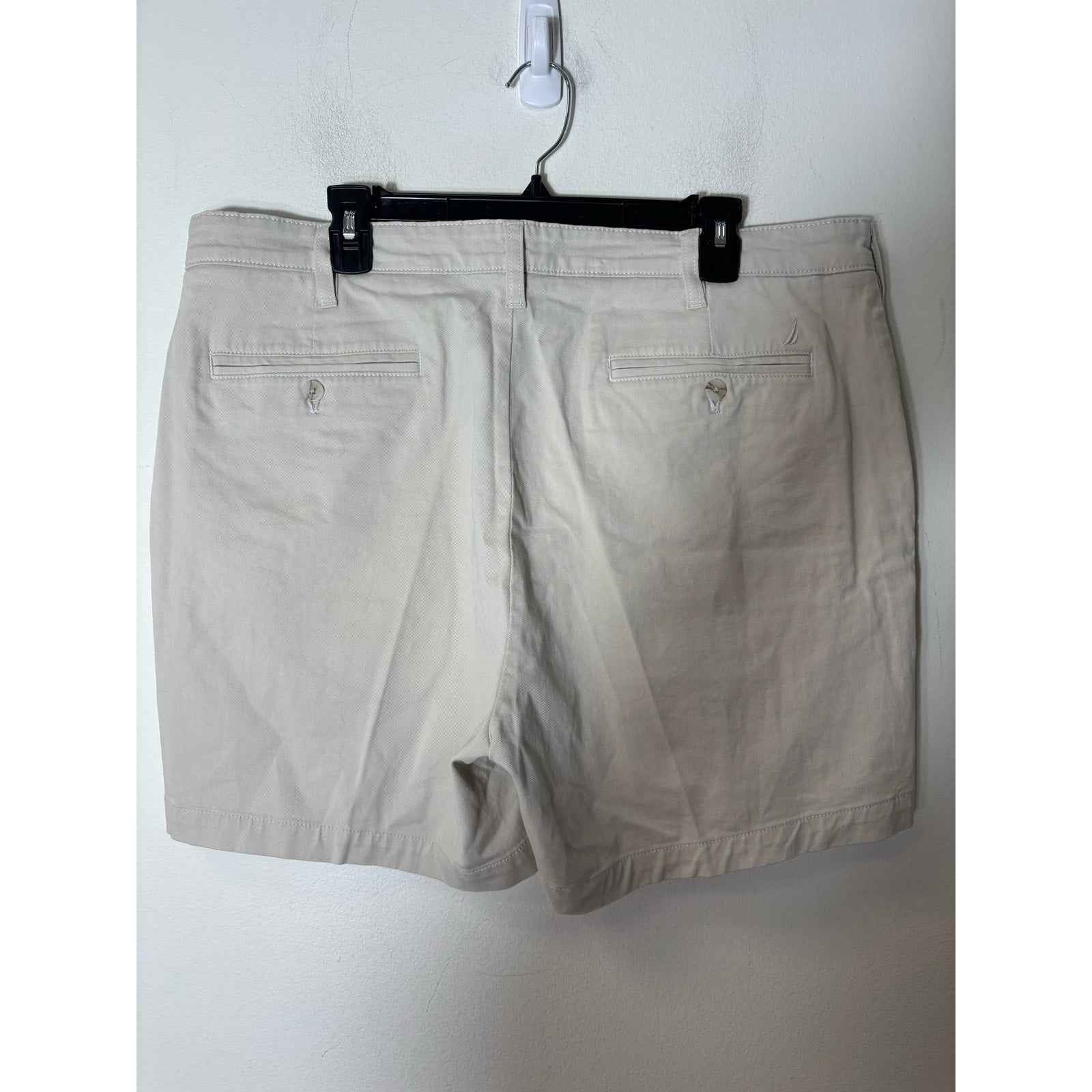NWT Men's Nautica Khaki Deck Short Sz 38W