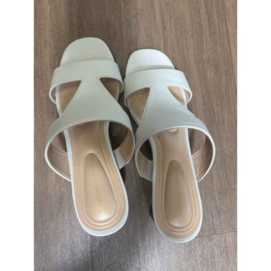 New Adrienne Vittadini White Sandals Sz 8.5
