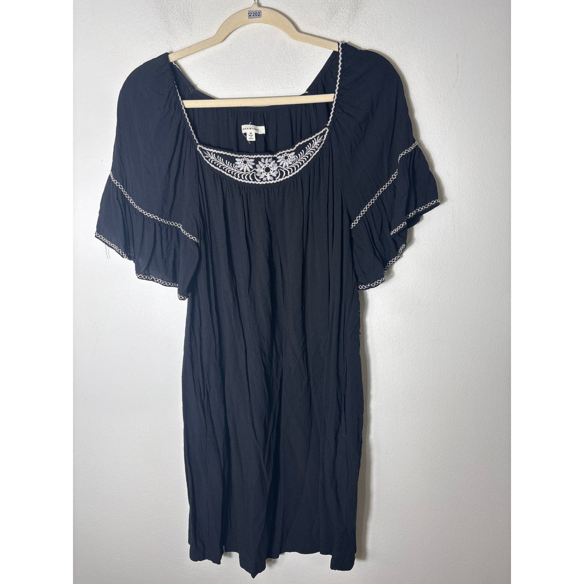 Max Studio Black wih White Embroidery Dress Sz M