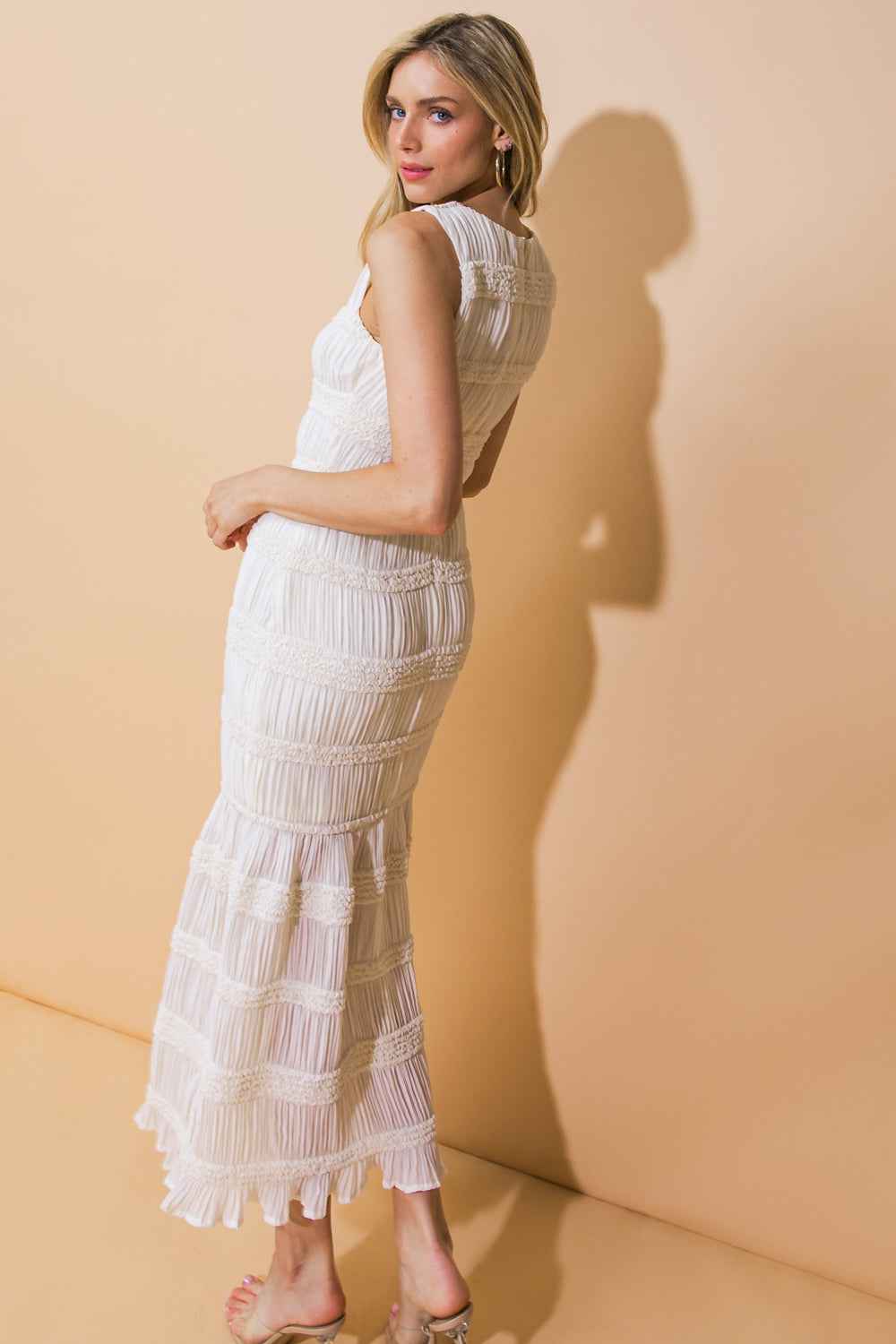 LOOK YOUR BEST WOVEN MIDI DRESS