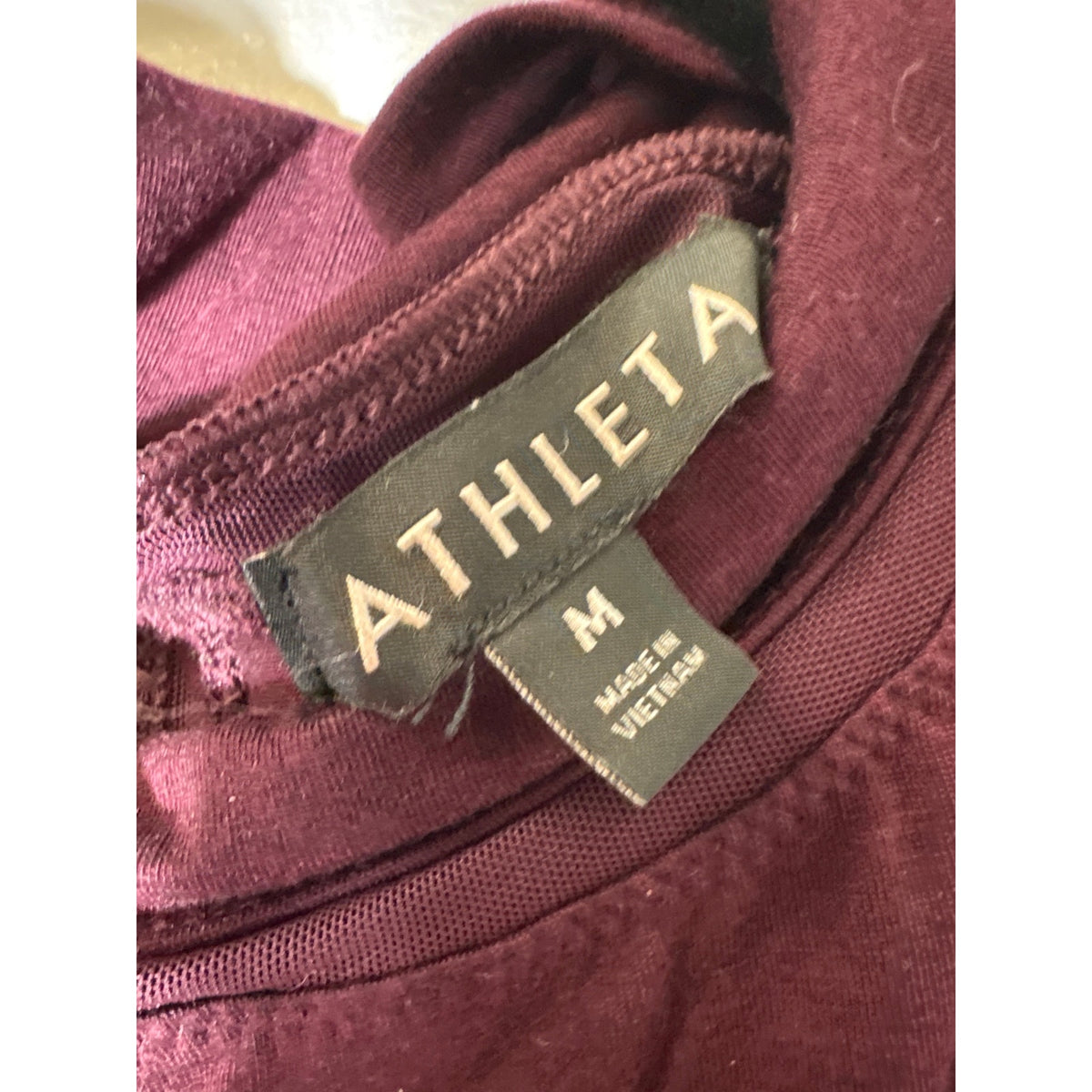 Athleta Maroon Sleeveless Mock Neck Athletic Toop Sz M