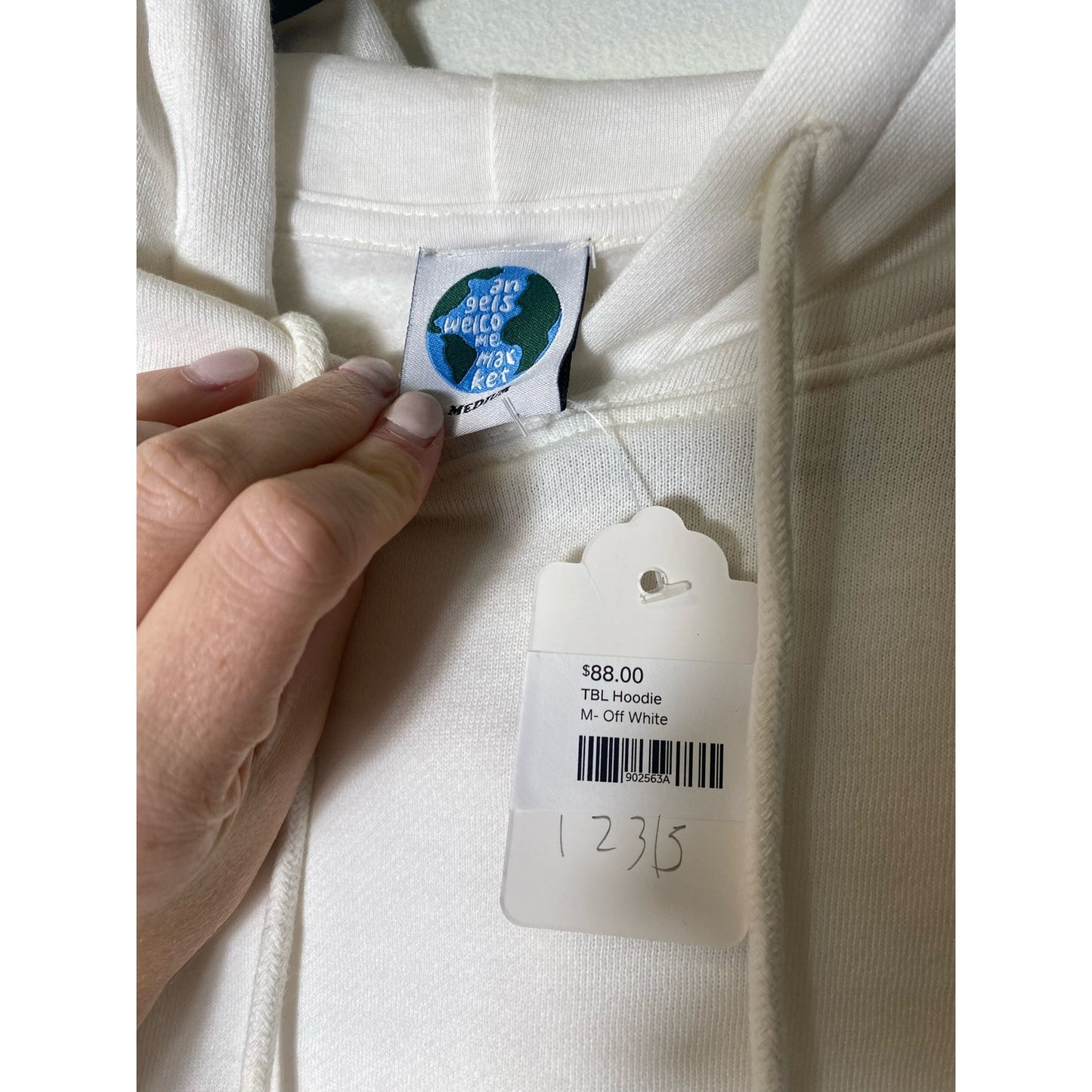 NWT Angels Welcome Market White Hoodie Sz M