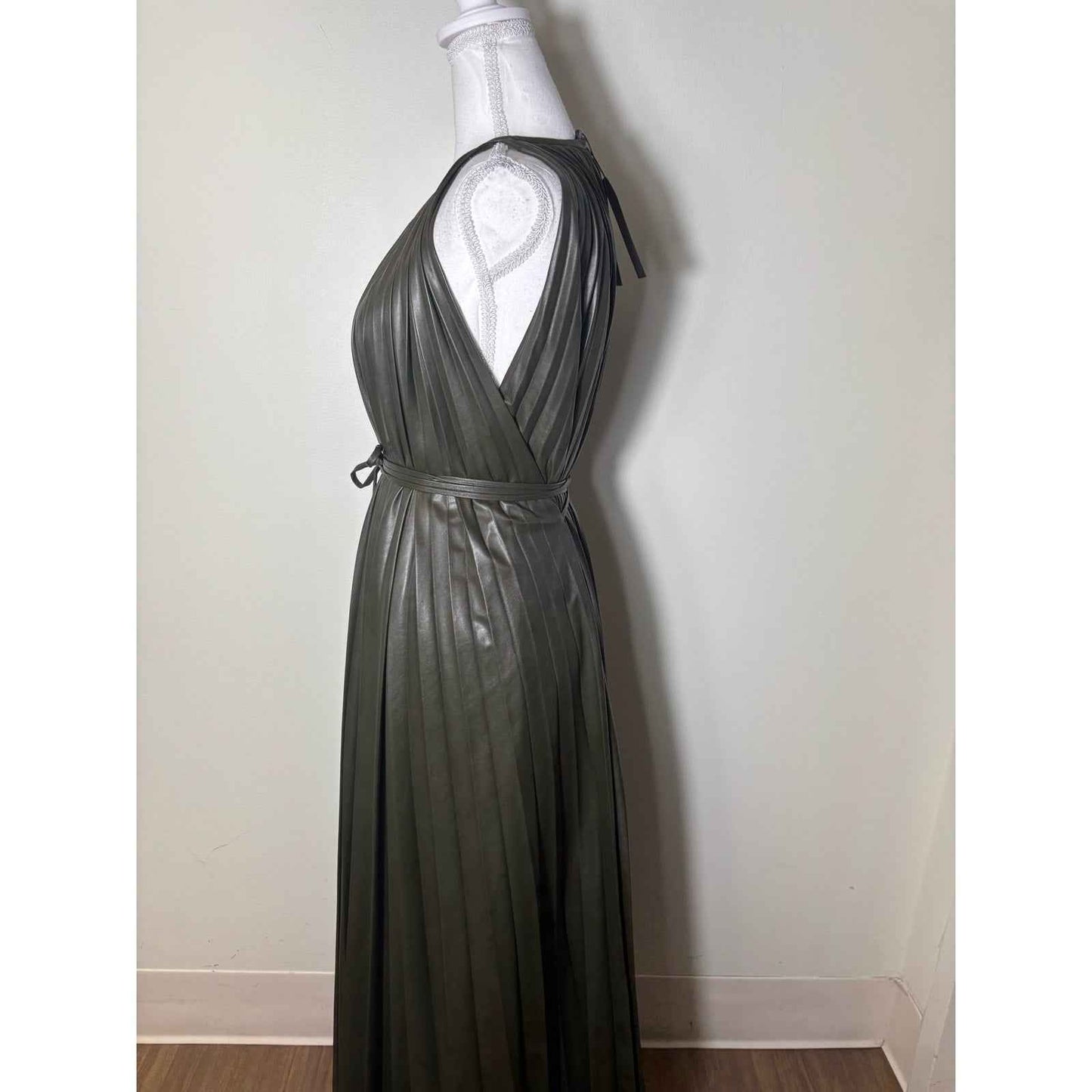 NWT Halston Dark Green "Noah Dress in Pleated Leather" Sz 8
