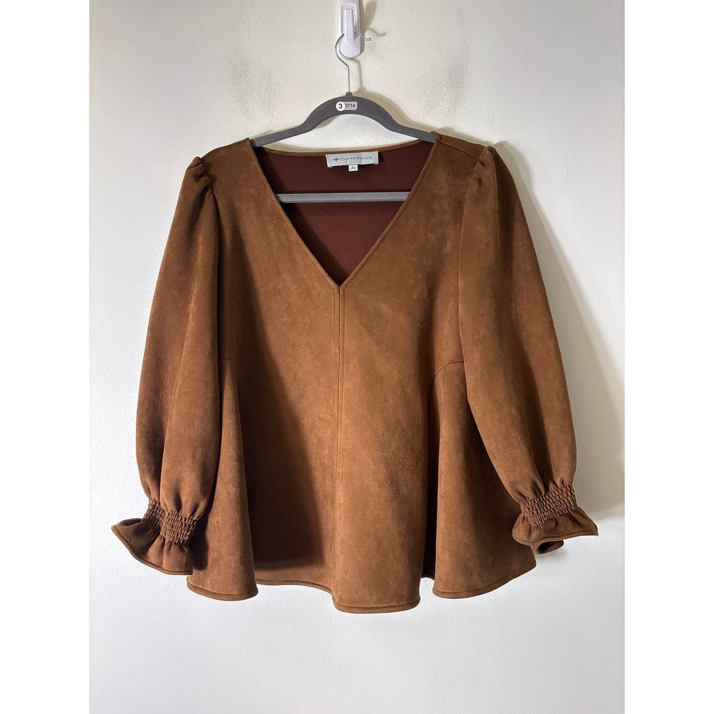 Tuckernuck Brown Faux Suede Long Sleeve V-Neck Top Sz M