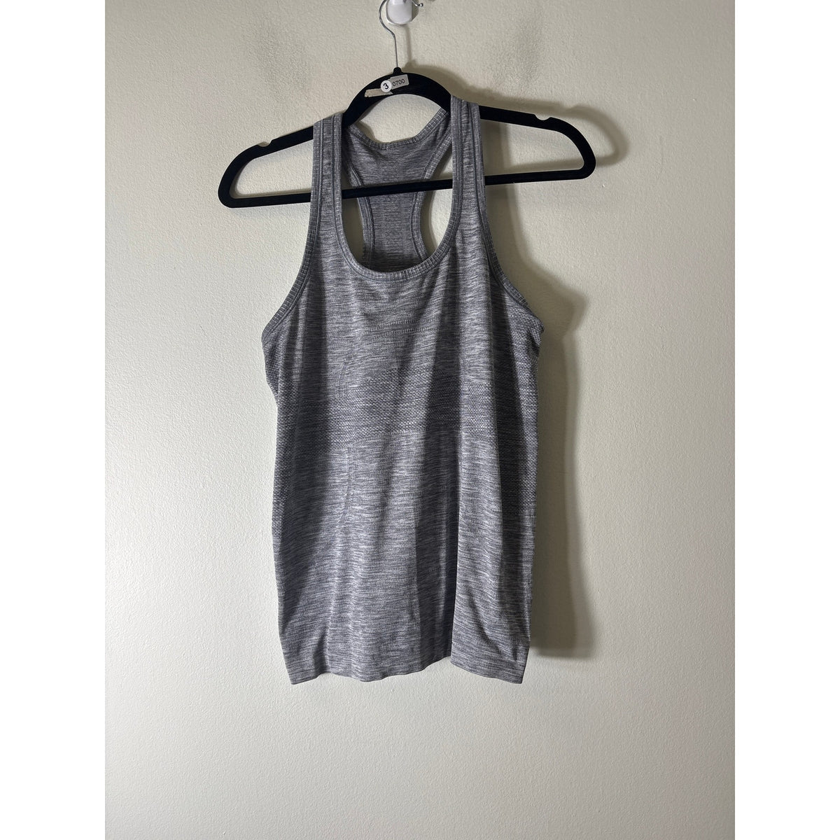 Lululemon Gray Racerback Athletic Tank Sz 6