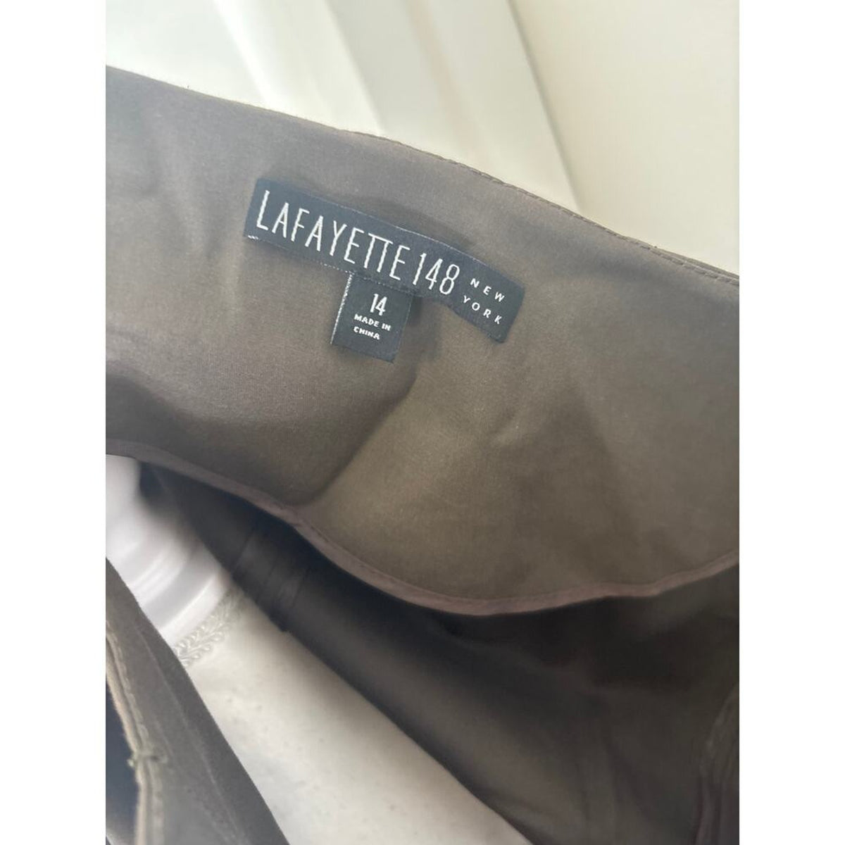 Lafayette Chocolate Front Pocket Top Sz 14