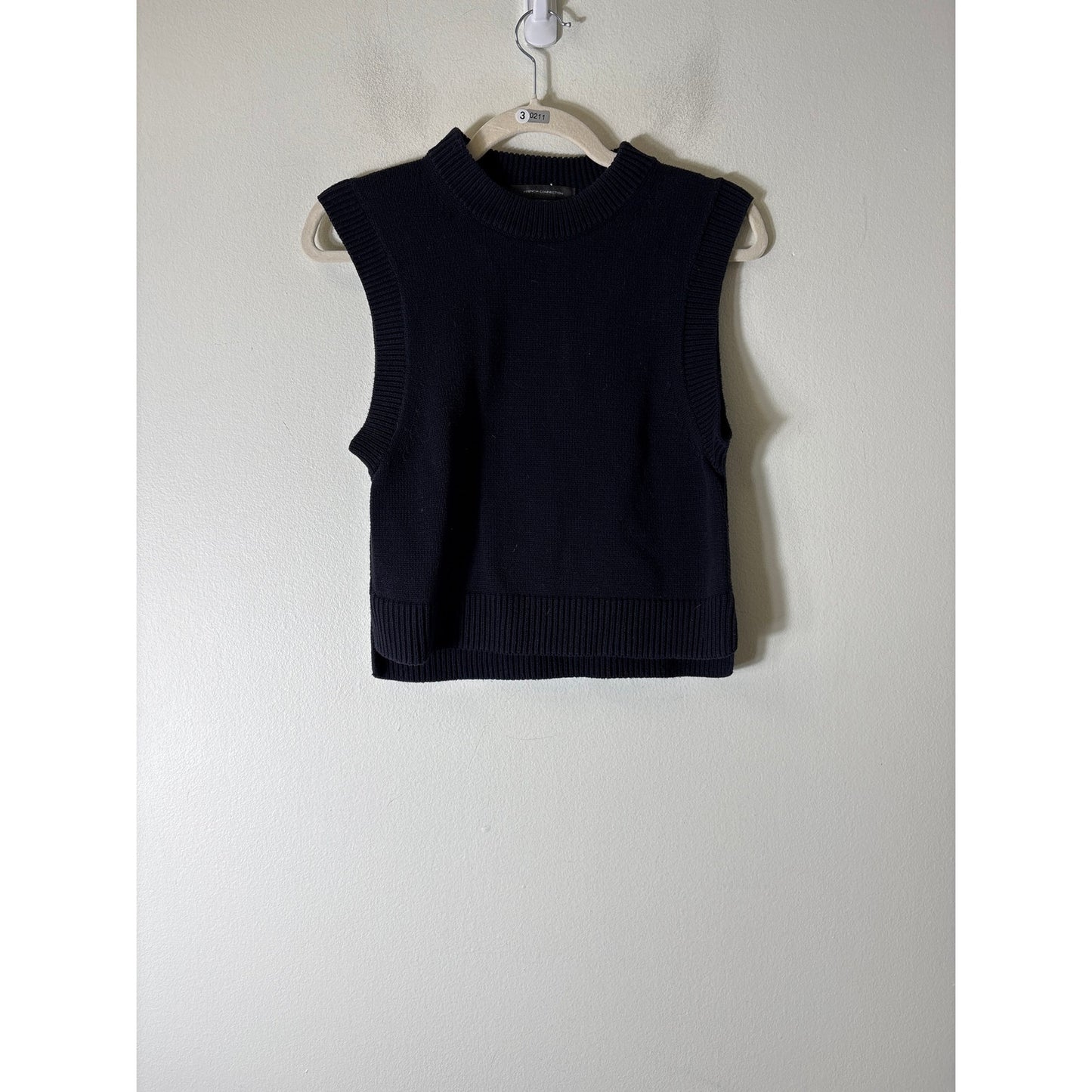 French Connection Navy Blue Sleeveless Sweater Top Sz XS