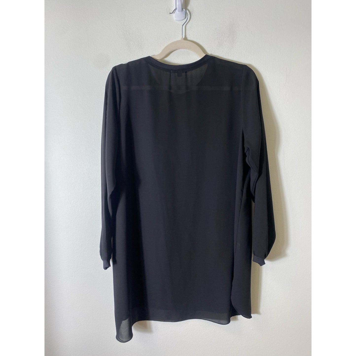 Bundle of 2 A'Nue White/Black Sheer Long Sleeve Tops Sz L