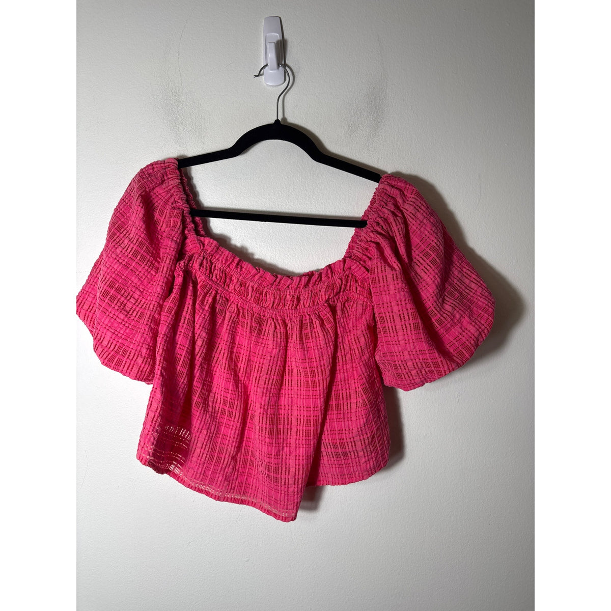Storia Hot Pink Mesh Off the Shoulder Crop Top Sz M
