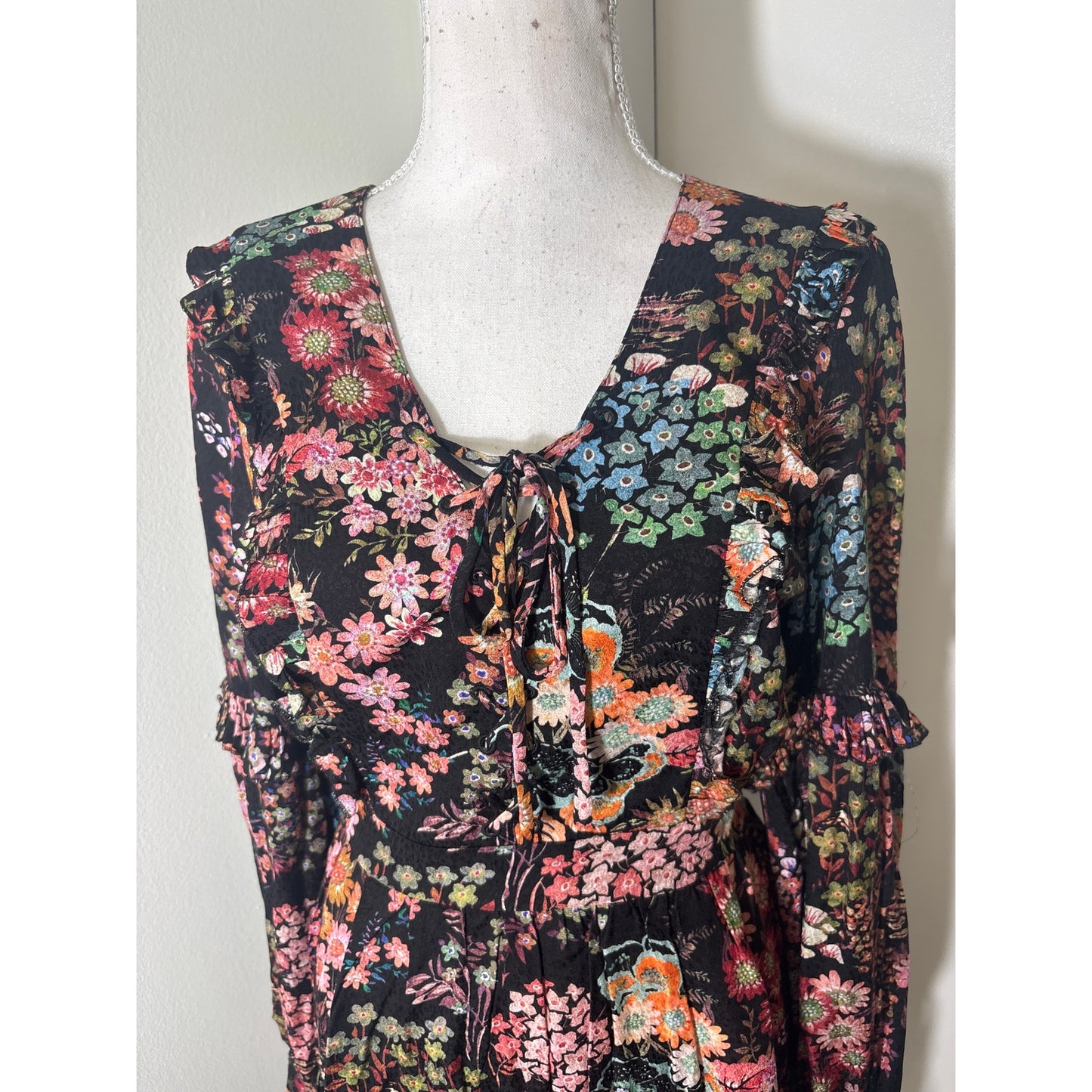 Ted Baker London Black Floral Long Sleeve Mini Dress Sz 1