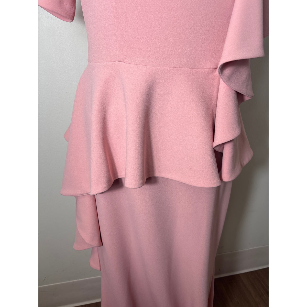 Badgley Mischka Blush Pink Half Sleeve Floor Length Ruffle Gown Sz 6