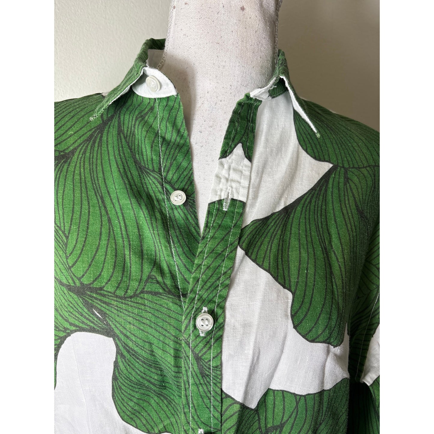 Emily Phillips Linen Green and White Leaf Button Up Shirt Sz XL