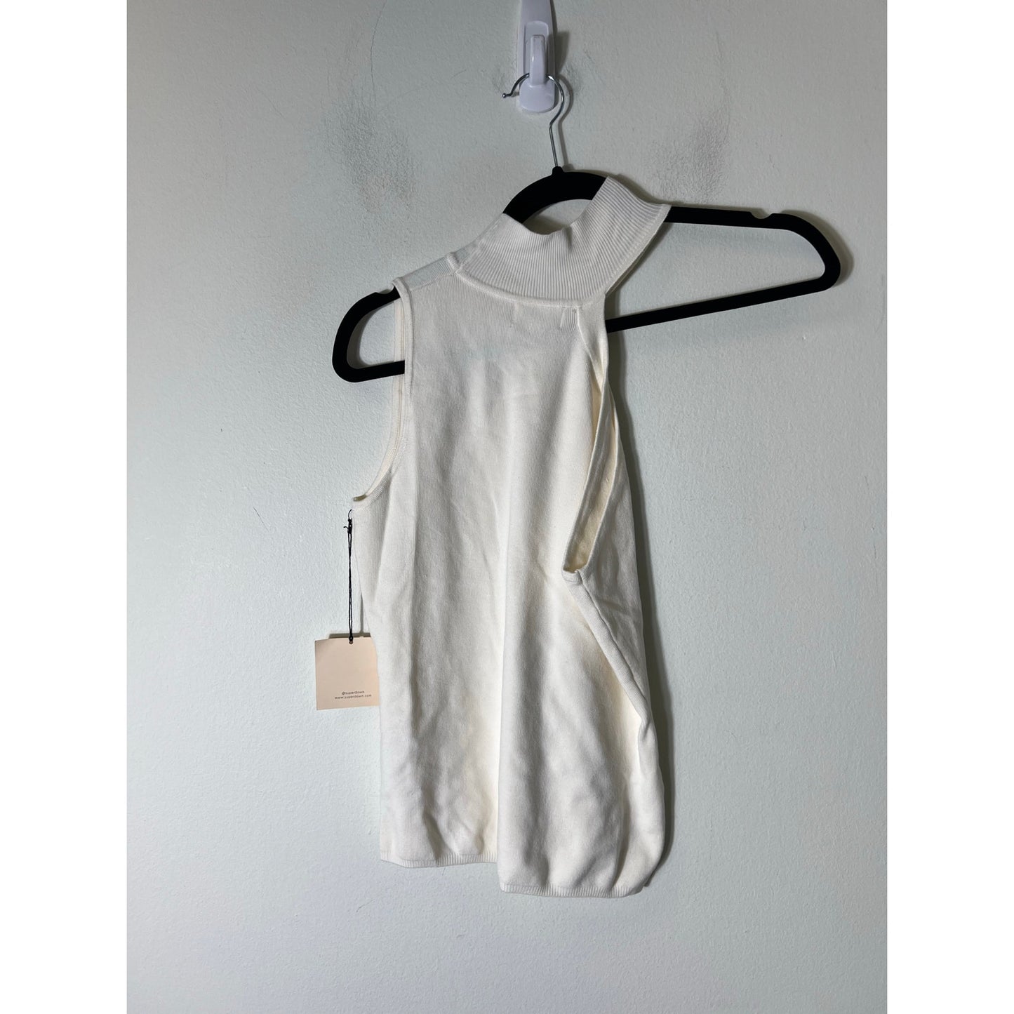 NWT Superdown Off White One Shoulder Mock Neck Sweater Sz M