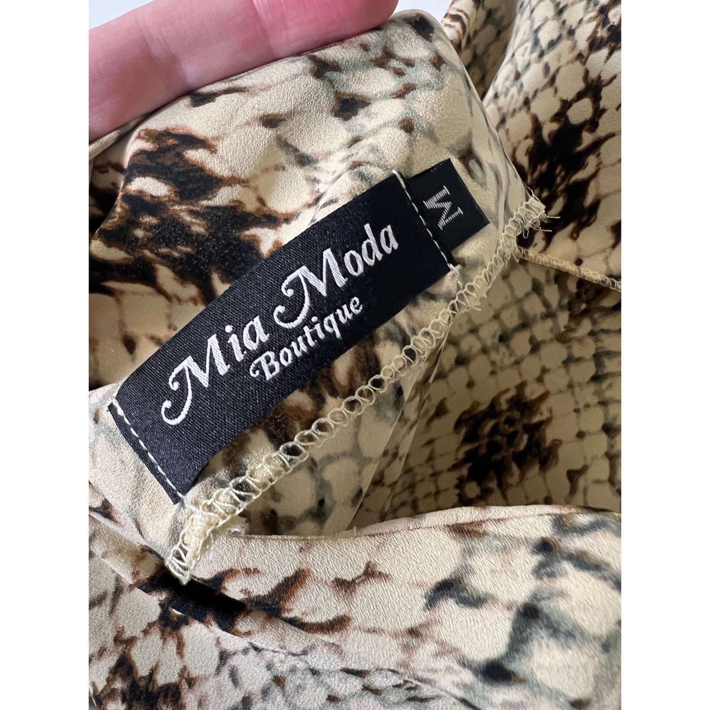 Mia Moda Boutique Brown Snake Skin Print Sleeveless Cropped Top Sz M