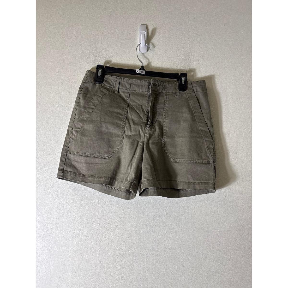 Dylan Olive Green Front Pocket Shorts Sz 6