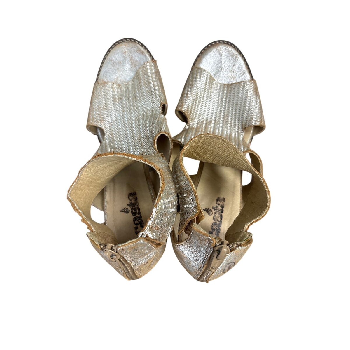 Casta Gold Woven Block Sandals Sz 10