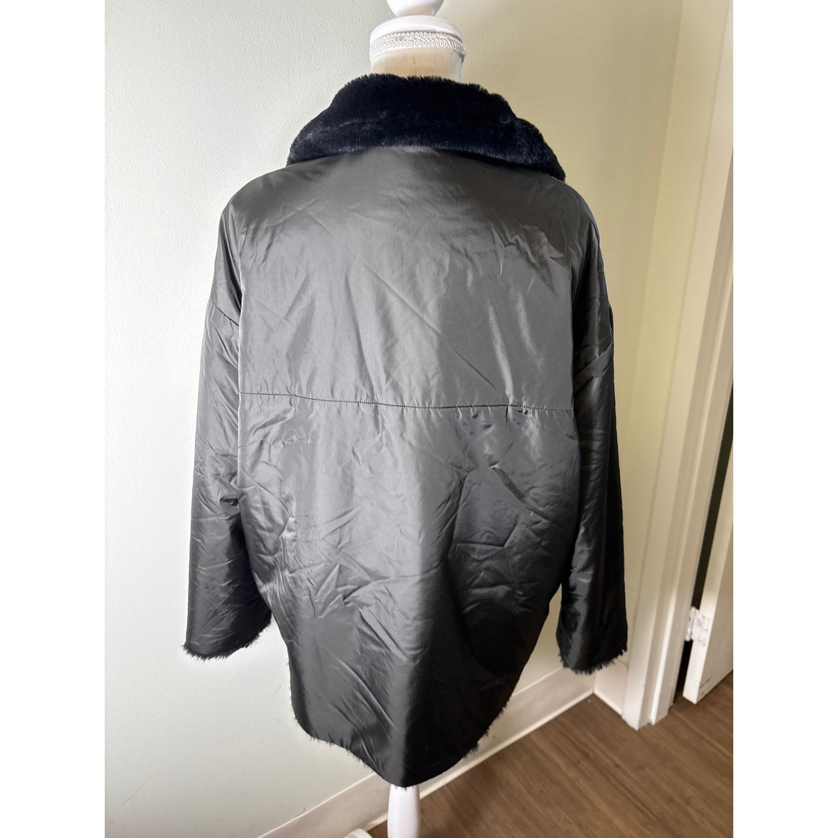 Ann Mashburn Reversible Fur/Waterproof Car Coastr Sz S