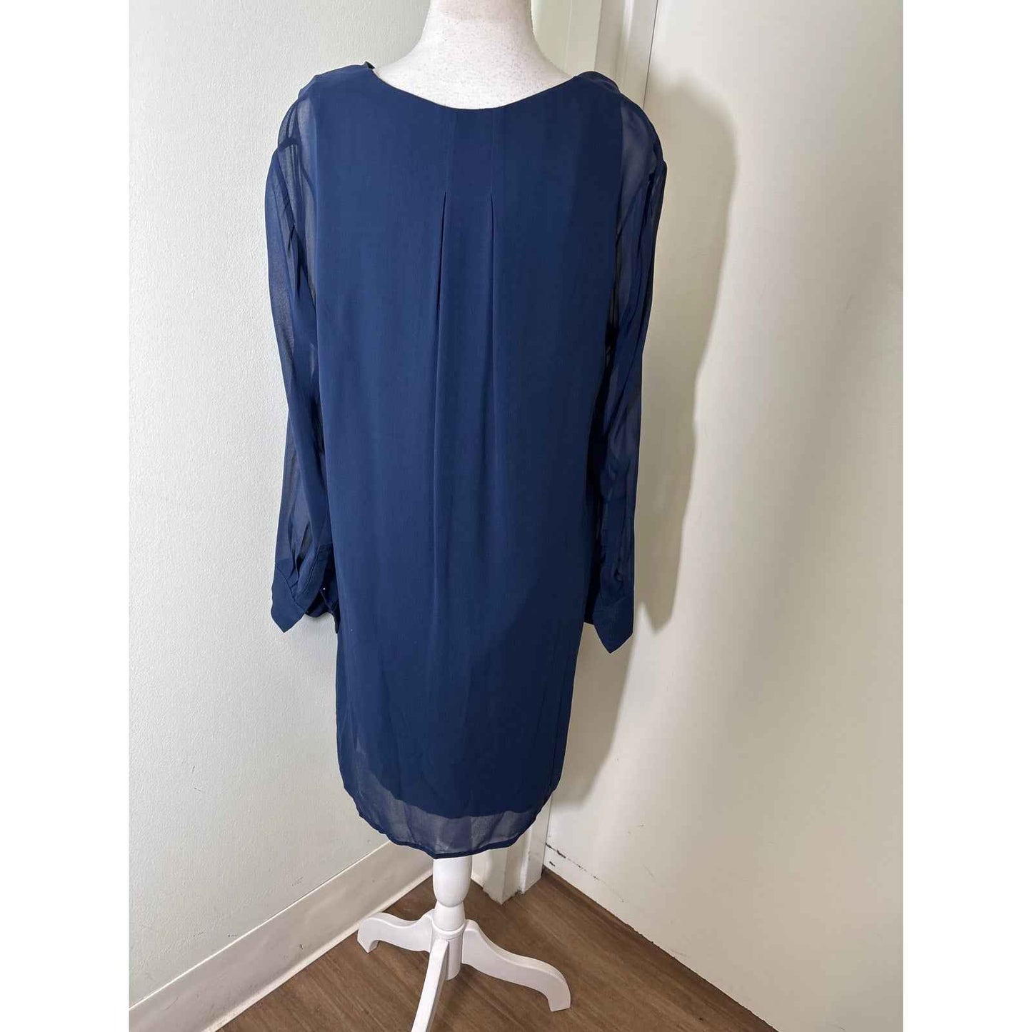 Vince Navy Blue Long Sleeve V-Neck Knee Length Dress Sz 10