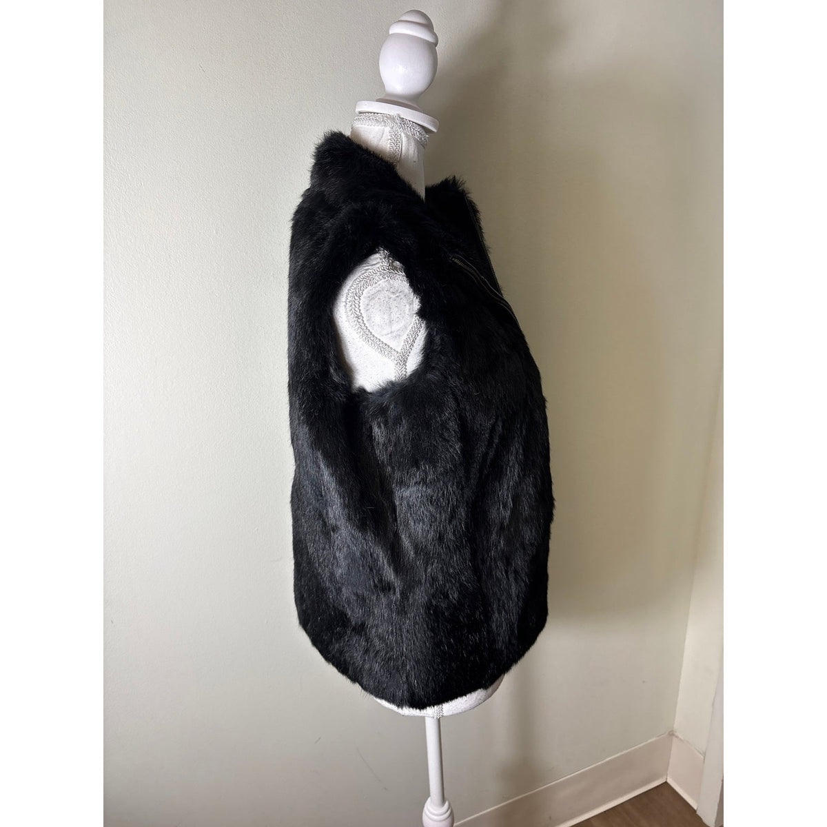 Karen Kane Black Fur Vest Sz M