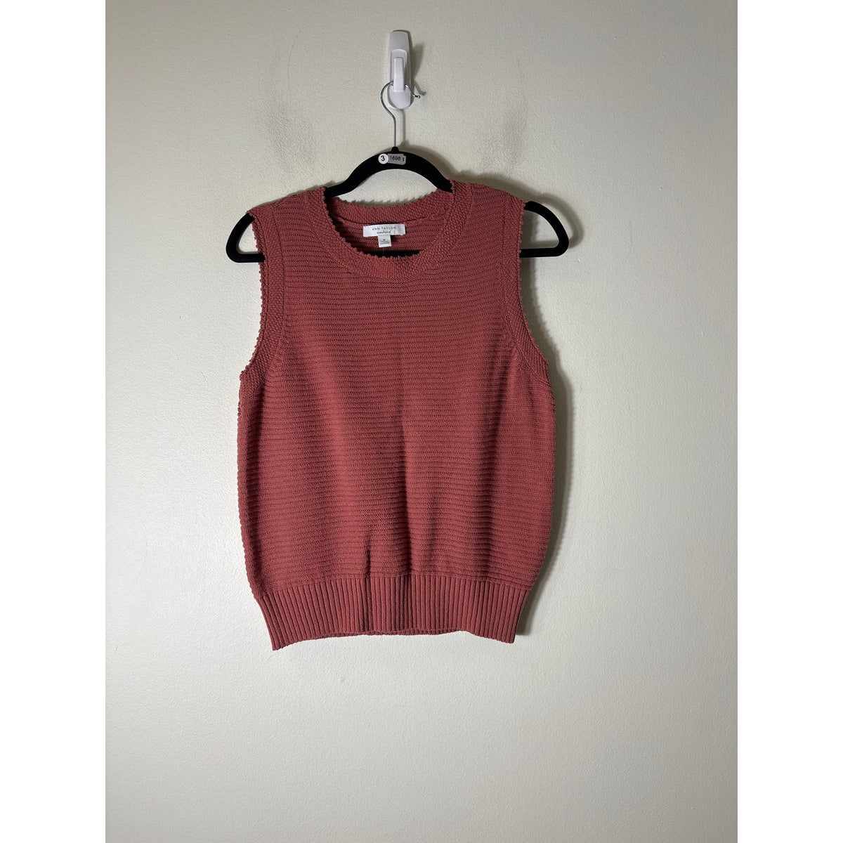NWT Ann Taylor Rust Sleeveless Sweater Sz M