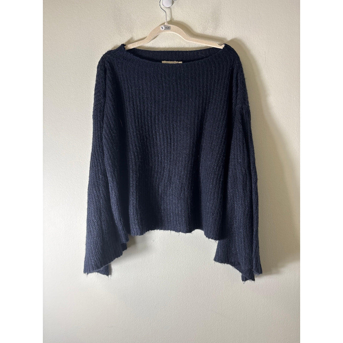 RD Style Navy Blue Wide Neck Flare Sleeves Sweater Sz M