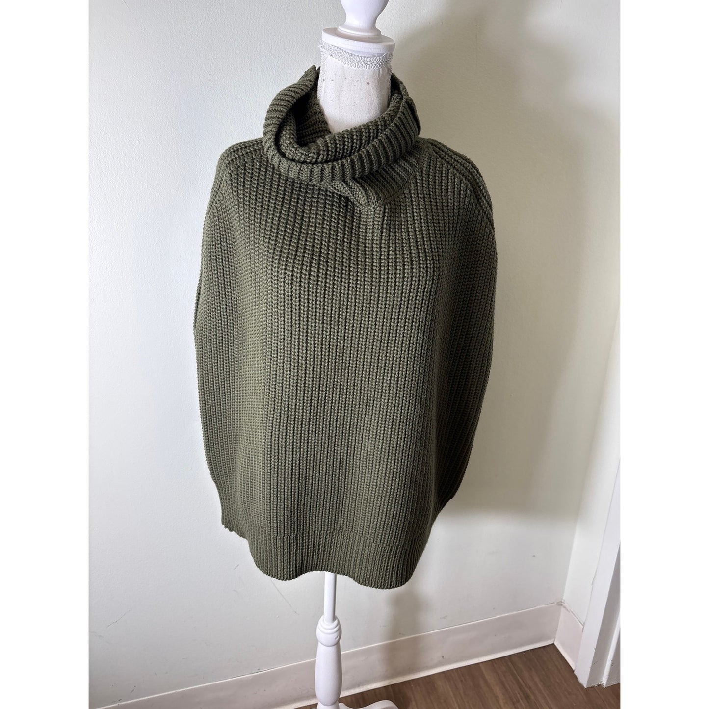 Pearl by Lela Rose Hunter Green Oversized Knit Sleevless Turtleneck Sweater Sz M