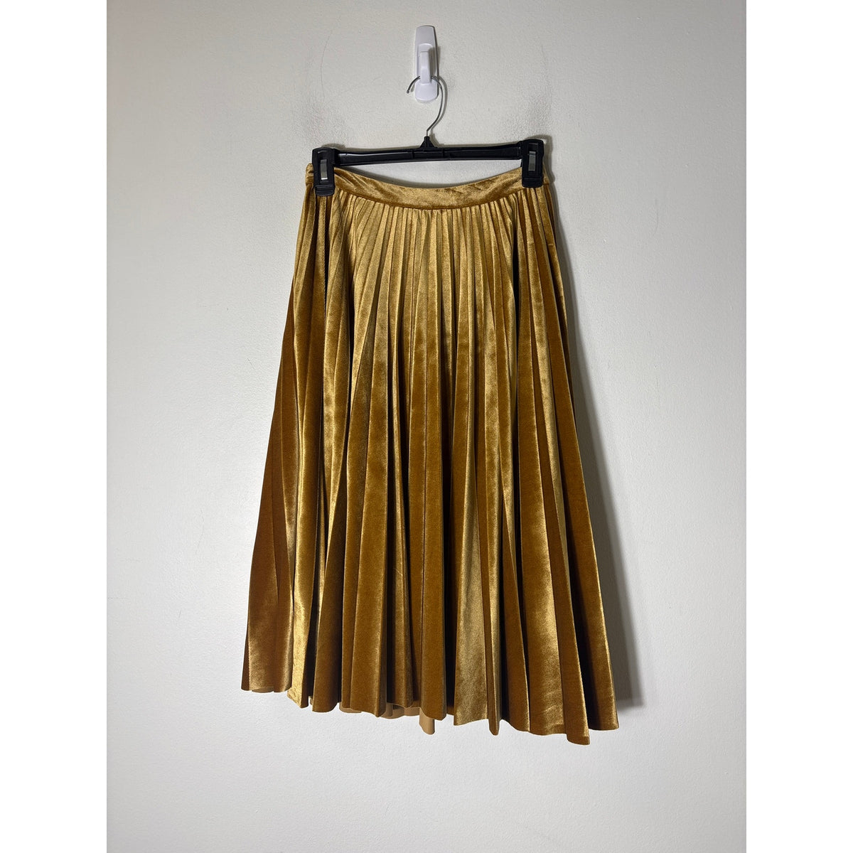 NWT Gianni Bini Gold Pleated Midi Skirt Sz XS