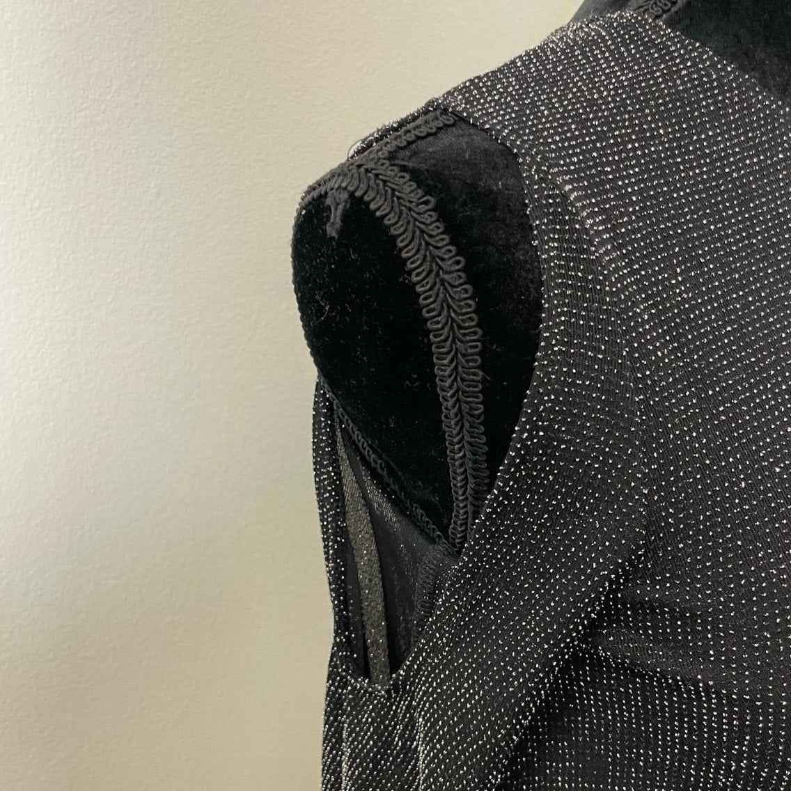 Show Me Your Mumu Black Sparkly Cold Shoulder Long Sleeve Mini Dress Sz XS