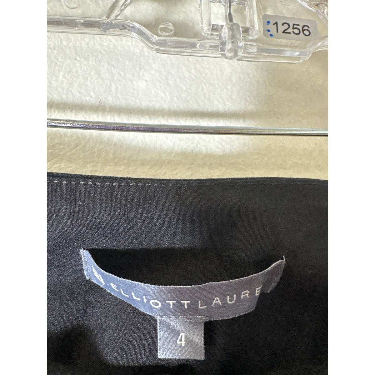 NWT Elliott Lauren Black Pull On Pants Sz 4