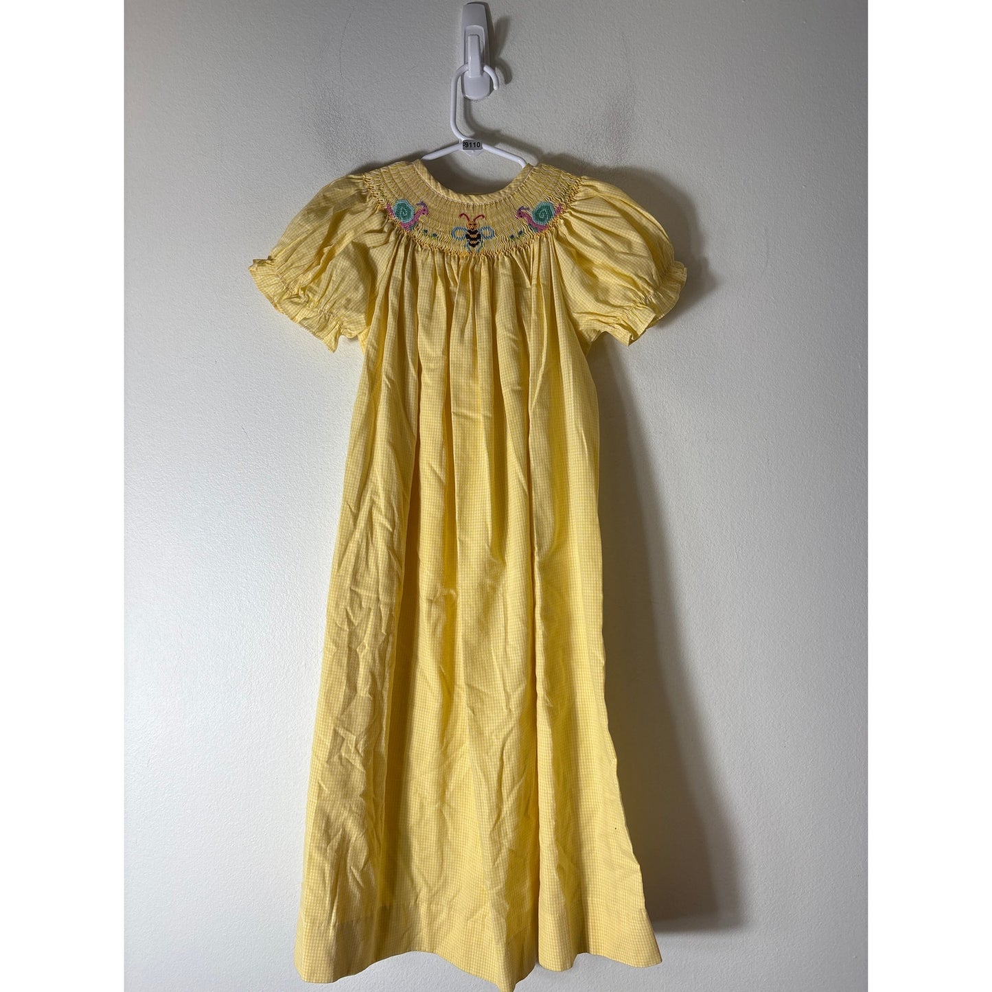 Girls Vintage Be Mine Yellow and Whit check smocked snaio and bee dress Sz 6