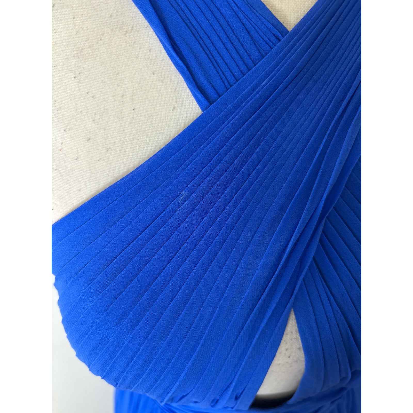 NWT Aiden Mattox Cobalt Blue Halter Style Floor Length Gown Sz 2