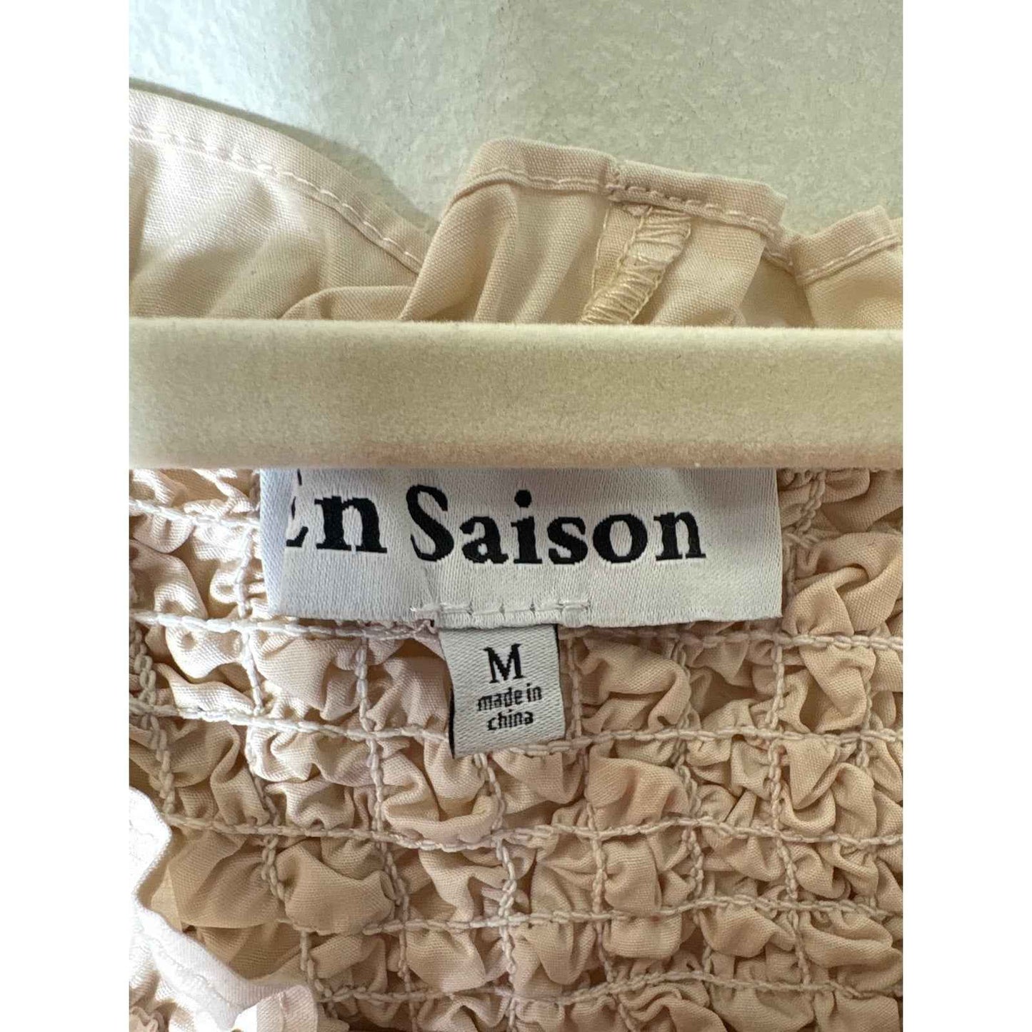 En Saison Cream SMOCKED CAMI Top with Multi-Bow Detailing Sz M